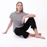 חולצת פסים שחורים - נופים