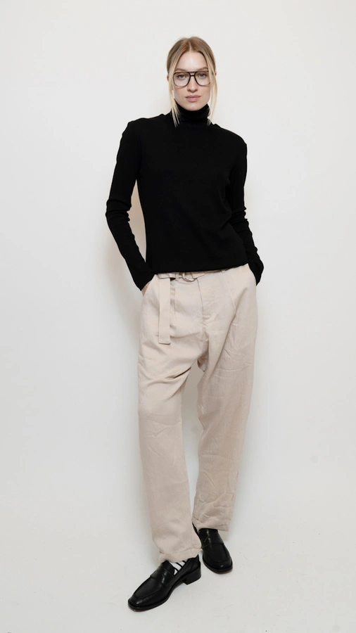 מכנסי בוי פרנד עם חגורה - חול