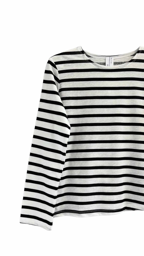 חולצת טי קלאסית - נופים - פסים שחורים - מארה