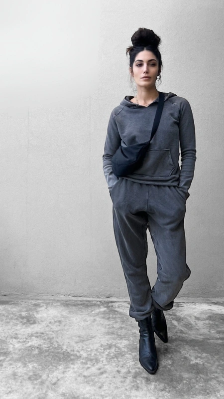 מכנסי טרנינג אופנה - ג׳וי - וואש גרפיט שלג