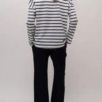 חולצת טי כתף שמוטה - נופים פסים שחורים - מרני