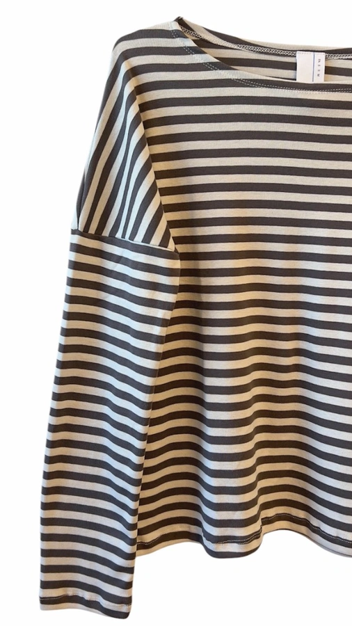 חולצת טי כתף שמוטה - כותנה פסים אפורים - מרני