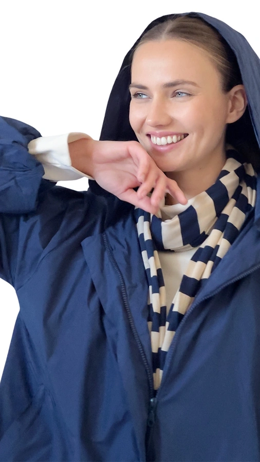 צעיף פסים כותנה אורגנית שמנת / נייבי