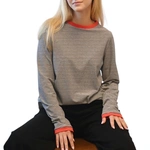 חולצת טי ארוכה – פסים דקים שחור / אדום - תותי