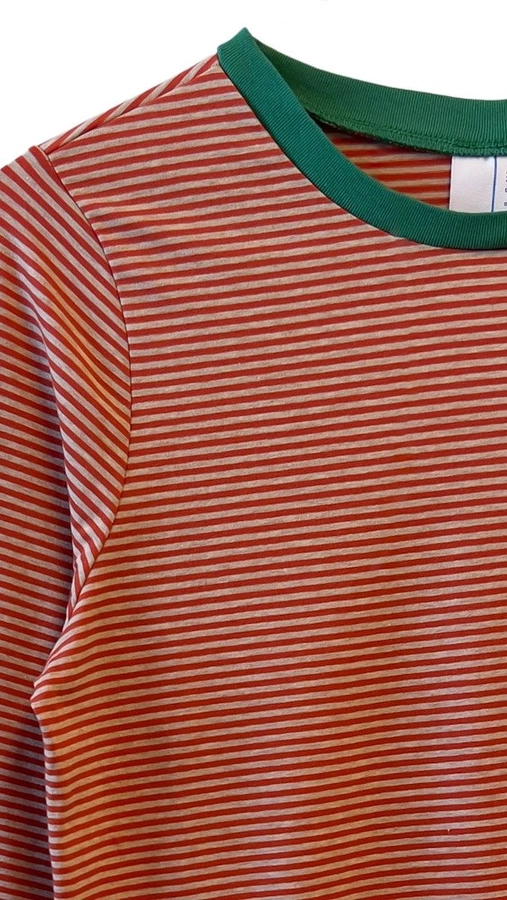 חולצת טי ארוכה – פסים דקים אדום / ירוק - תותי