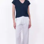 חולצת סריג דמוי פשתן - מפתח וי - כחול דיו - איה