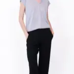 חולצת סריג דמוי פשתן - מפתח וי - אייס - איה