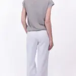 חולצת סריג דמוי פשתן - מפתח וי - ירוק אפור - איה