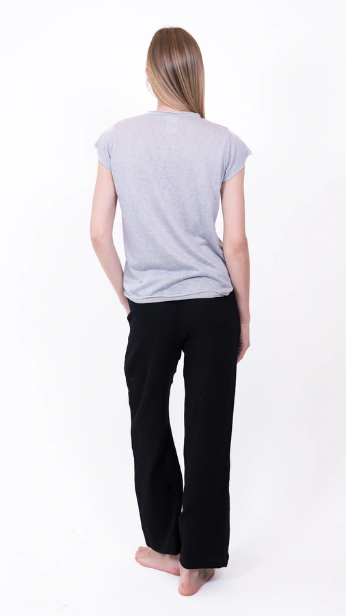 חולצת סריג דמוי פשתן - מפתח וי - אייס - איה