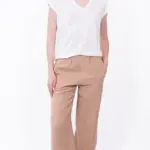 חולצת סריג דמוי פשתן - מפתח וי - לבן חם - איה