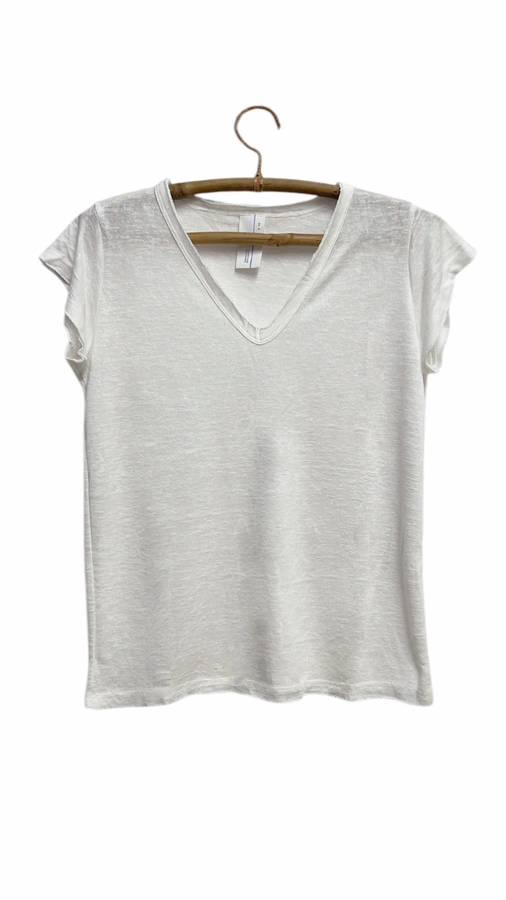 חולצת סריג דמוי פשתן - מפתח וי - לבן חם - איה