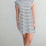 שמלת טוניקה מיני פסים שחורים - שחף