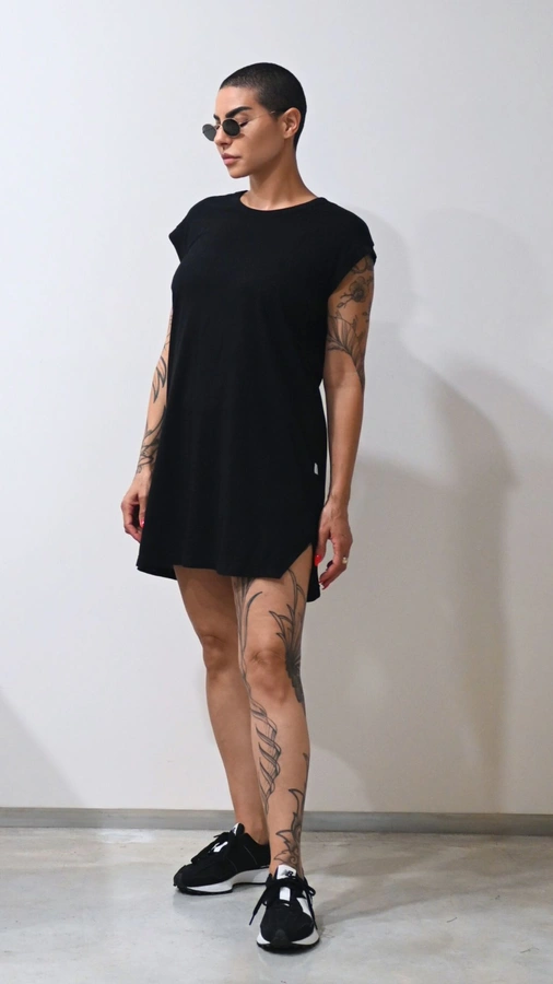 שמלת טוניקה מיני שחורה - שחף