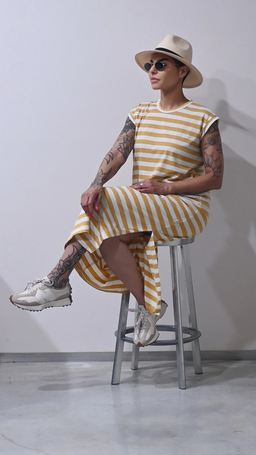 שמלת שחף ארוכה פסים - שמנת/חרדל