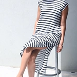 שמלת שחף ארוכה - נופים - פסים שחורים