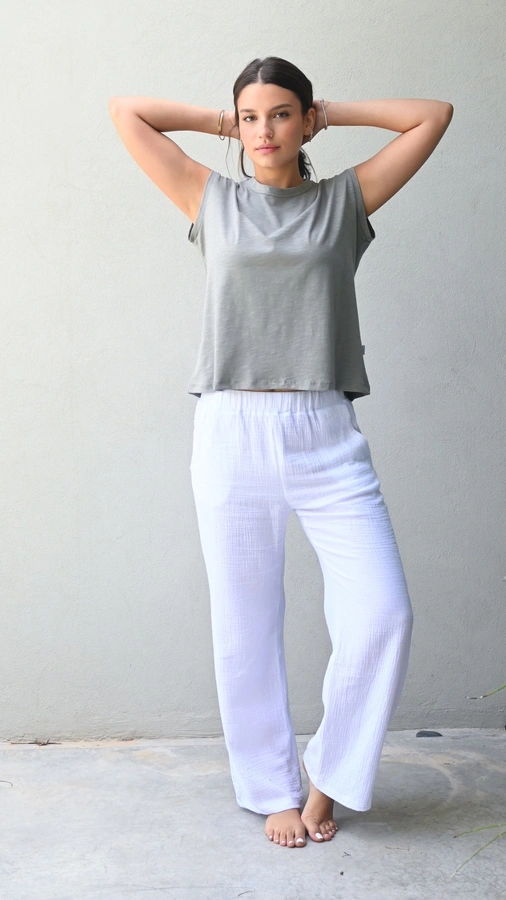 חולצה ללא שרוול - שחף - זית