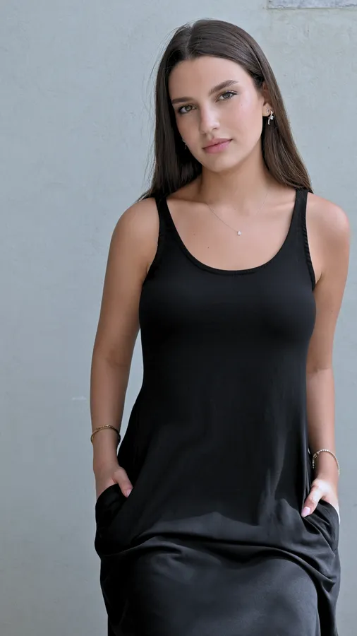 שמלת גופייה מקסי - שחור - דני