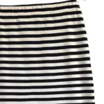 חצאית פסים - לבן/שחור