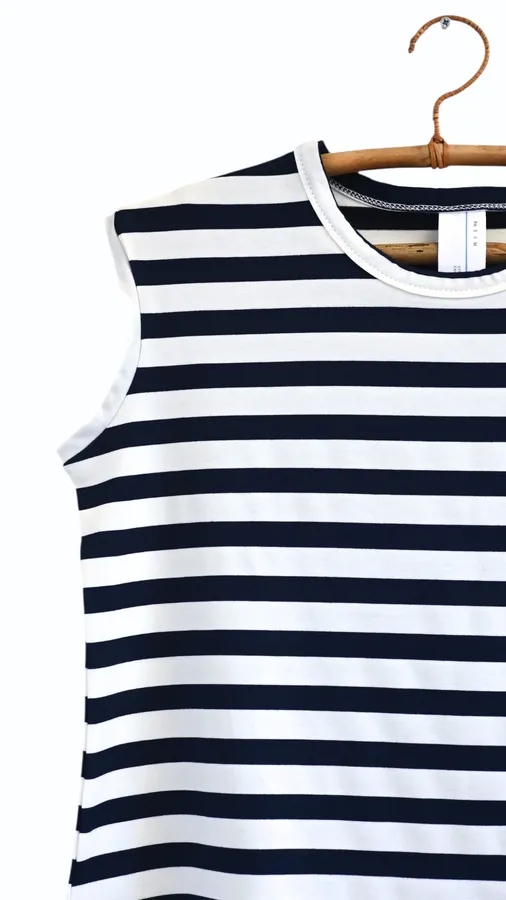 חולצה ללא שרוול - שחף - פסים נייבי