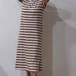 שמלת שחף ארוכה - פסים שמנת/קפה