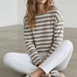 חולצת טי כתף שמוטה - פסים שמנת/חום - מירן